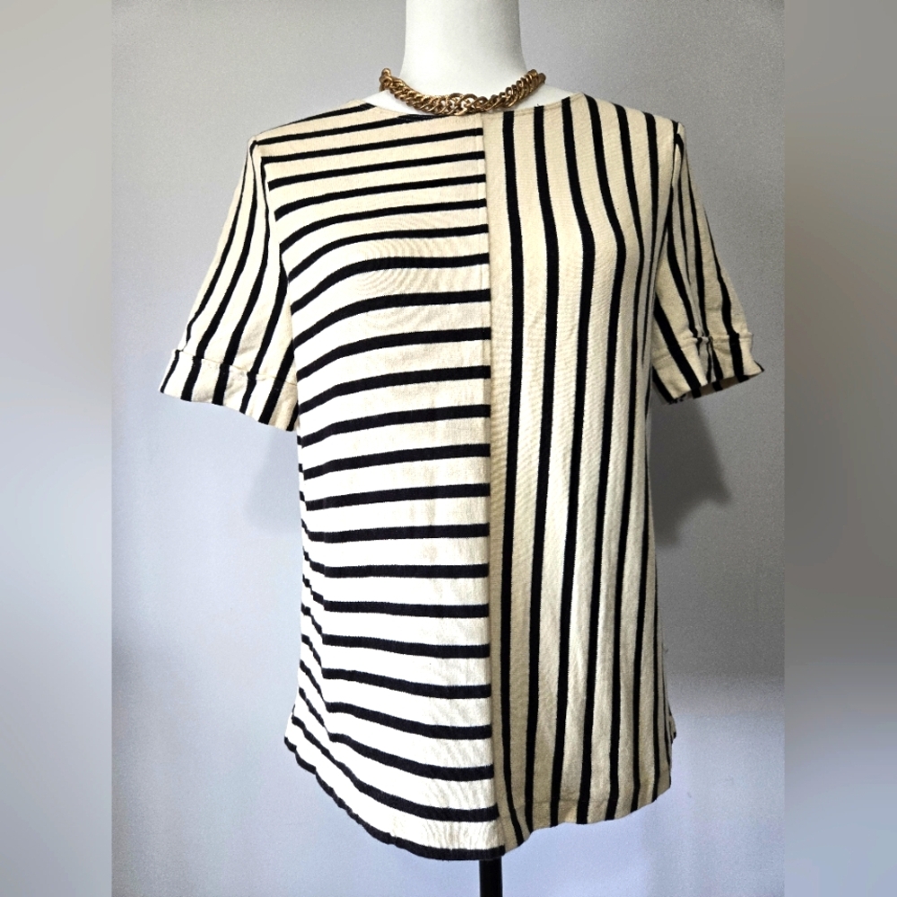TORY BURCH Harlie Short Sleeve Top. Striped Black and Cream. Size Small